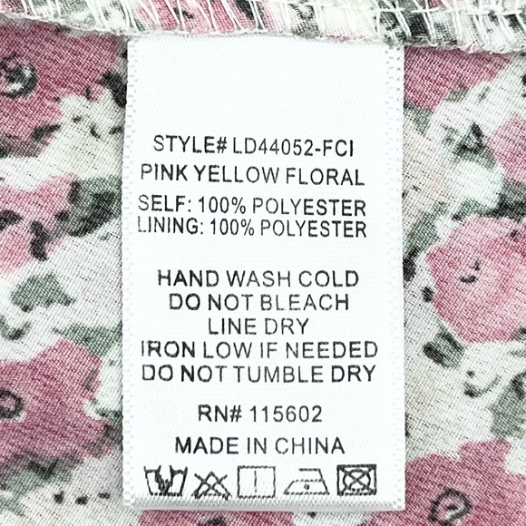 Lush Pink Floral Cottagecore Puff Sleeve V-Neck A-Line Dress Size Large - Picture 12 of 12